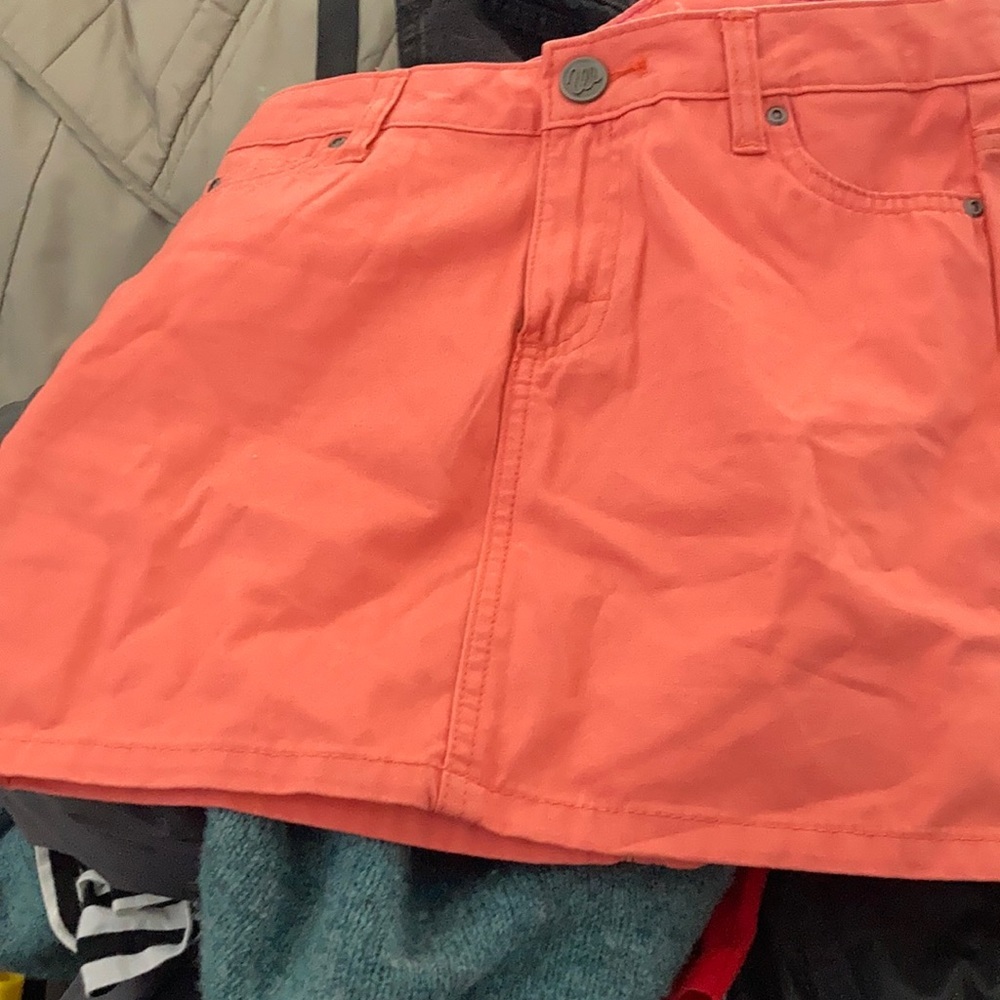 FINAL MARKDOWN Nwt girls wrangler skirt 14